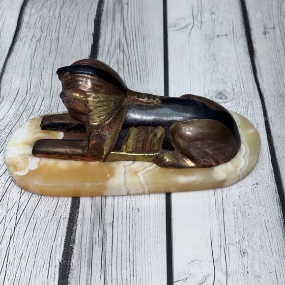 Vintage Mid Century Egyptian Brass and Onyx Sphinx Figure - Picture 4 of 5